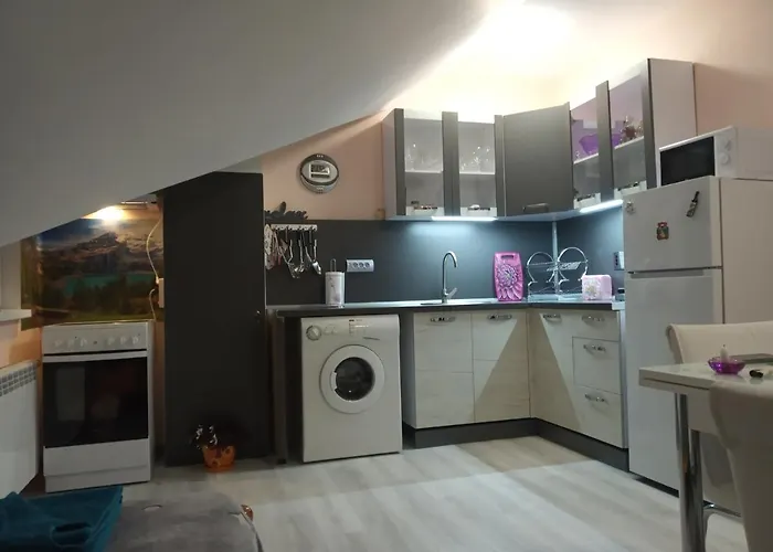 Iglika 2 Snowy Night V 31